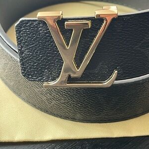 Louis Vuitton Black Belt with Gold Buckle M9213 Men Size 40-42